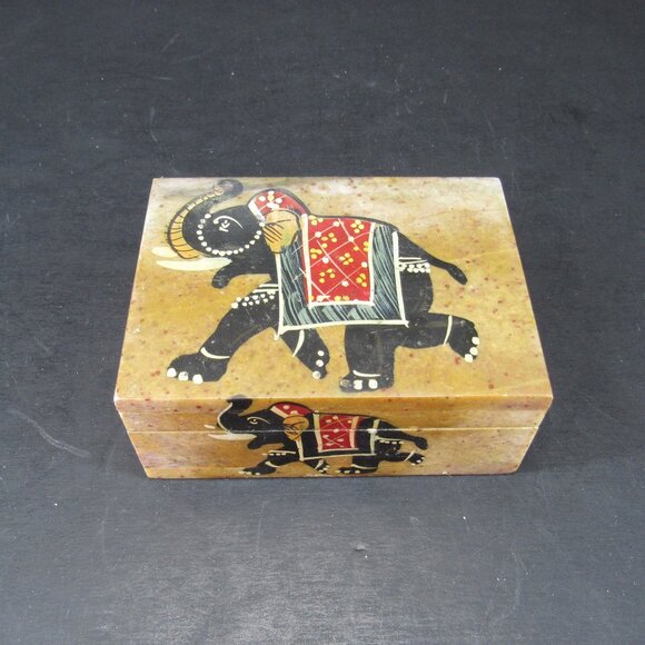 Soapstone Hand Painted Elephant Trinket Jewelry Box Made in India - Picture 1 of 9